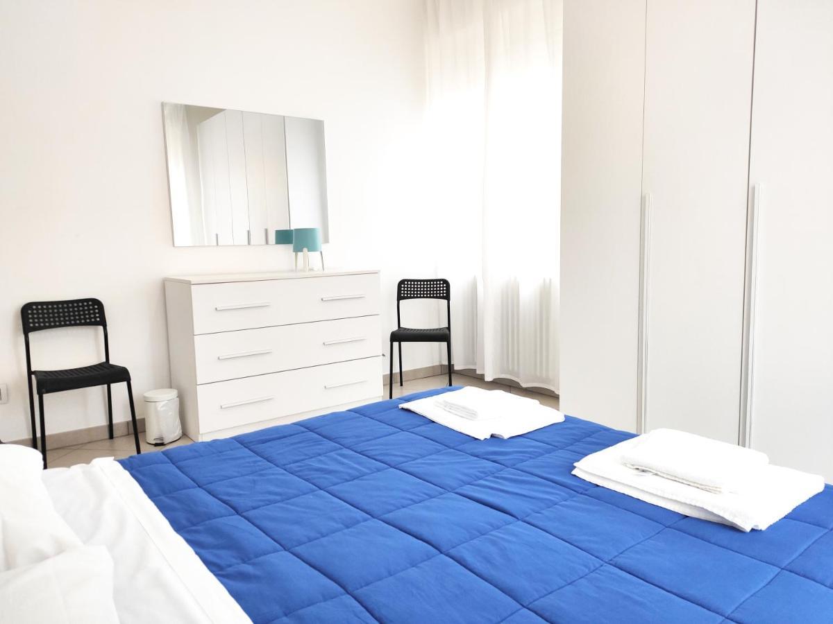 Mamma Casa Marina Center Apartments Rimini Exterior photo