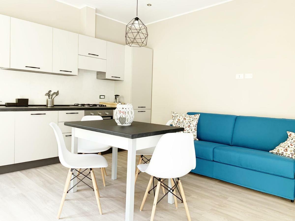 Mamma Casa Marina Center Apartments Rimini Exterior photo